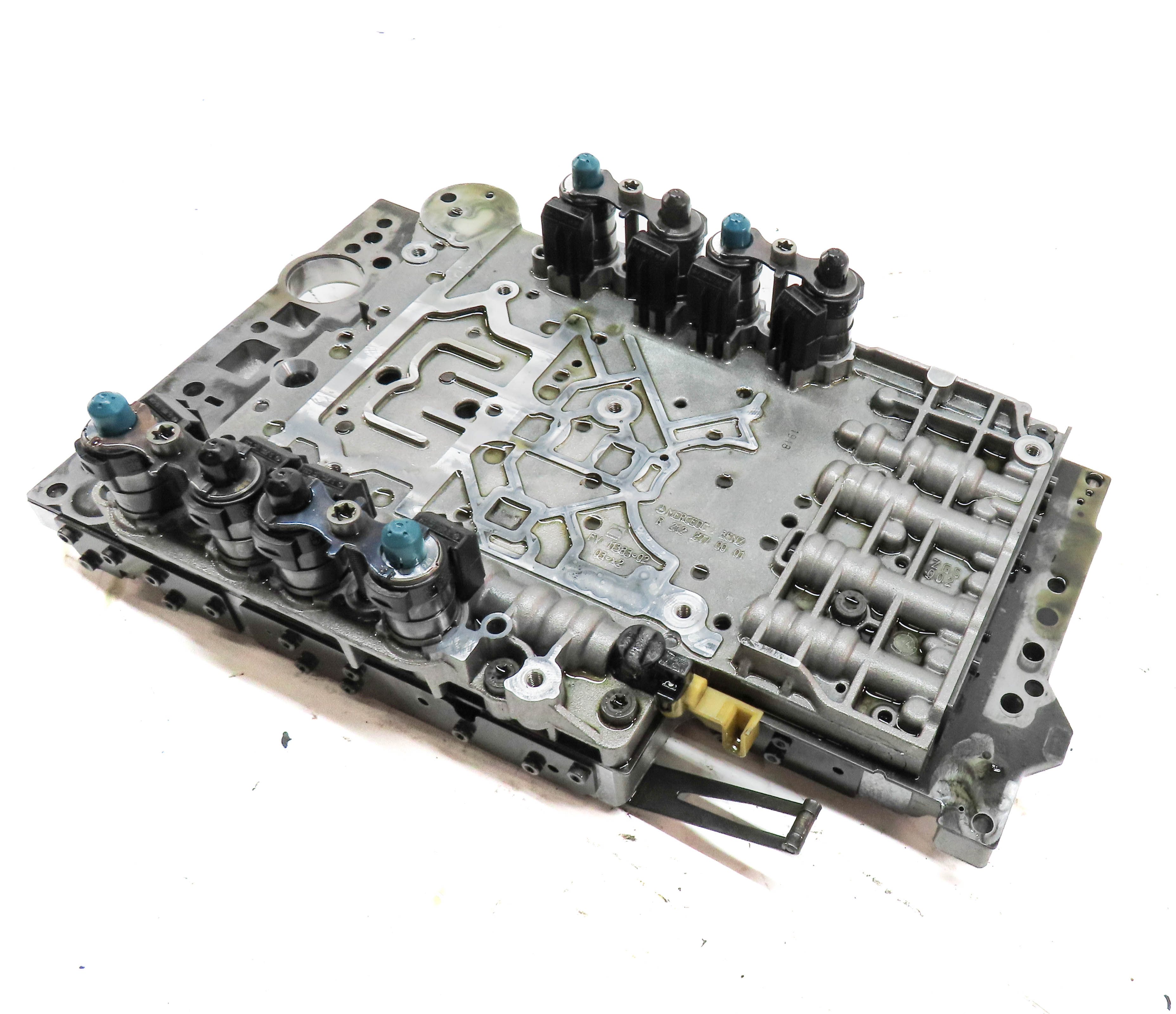 15-18 MERCEDES E350 GLE350 ML350 SLK350 (W166 R172 W212) TRANSMISSION VALVE BODY — exact item pictured